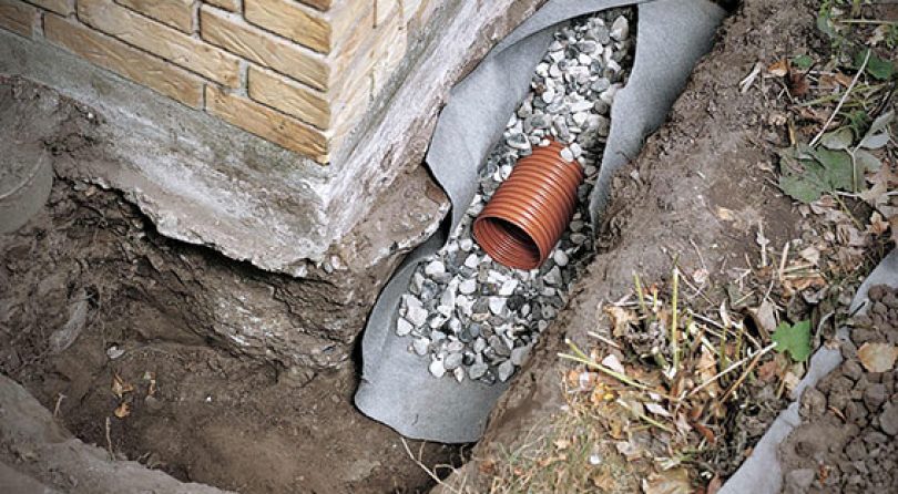 Le drainage périphérique : comment protéger les fondations de l’humidité ?