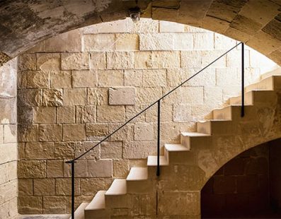 Humidité dans la cave : faut-il la ventiler ou l&rsquo;étancher ?